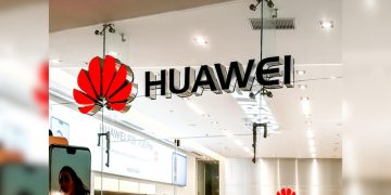 Nvidia Shares Dip as Huawei Prepares Rival AI Chip Ascend 910D