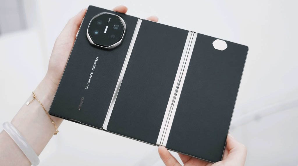 Huawei Mate XT 2 Triple Foldable Nears 5G Launch