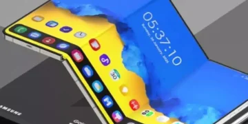 Huawei and Samsung Prepare for Tri-Fold Showdown