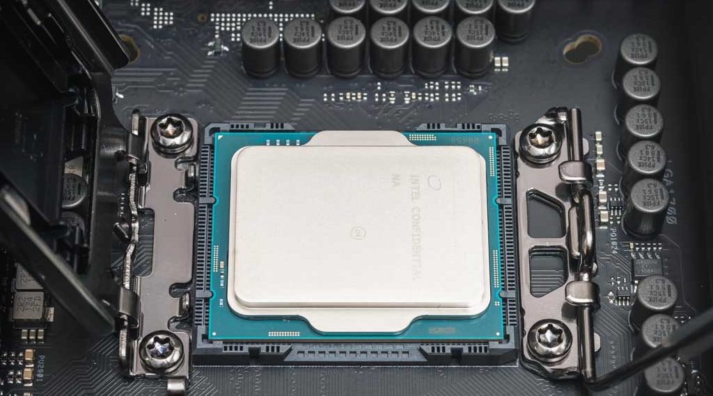 Huawei AI Chips Now First Choice for Chinese Firms