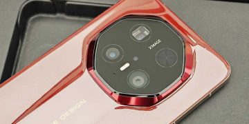 Huawei Mate 80 RS circular camera bump leak