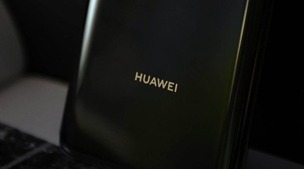 Huawei Drops to Fourth in Q4 2025 China Smartphone Sales