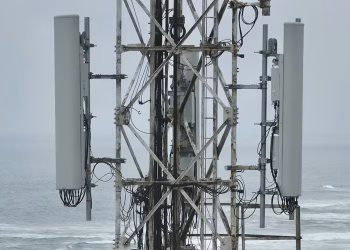 Claro Peru and Huawei Deploy World’s First EcoMatrix Site