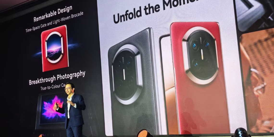 Huawei Unveils Mate X7 Foldable, MatePad, and New Wearables in Philippines