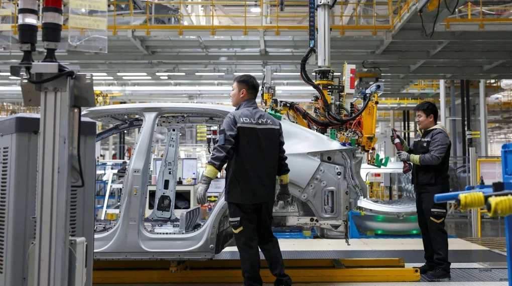 China’s Smartest Students Flock To Manufacturing In Talent Boom