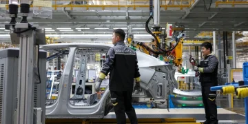 China’s Smartest Students Flock To Manufacturing In Talent Boom